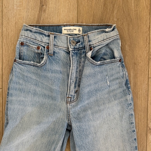 Abercrombie & Fitch The 90’s Straight Ultra High Rise Curve Love 23/000s - Picture 9 of 9
